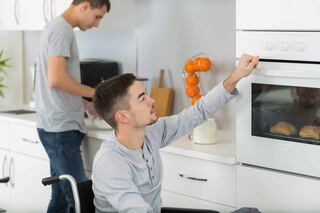 Havenside Accessible Cabinetry project example 3 in a kitchen