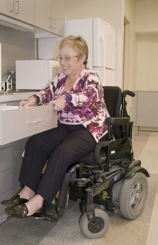 Havenside Accessible Cabinetry project example 1 in a kitchen
