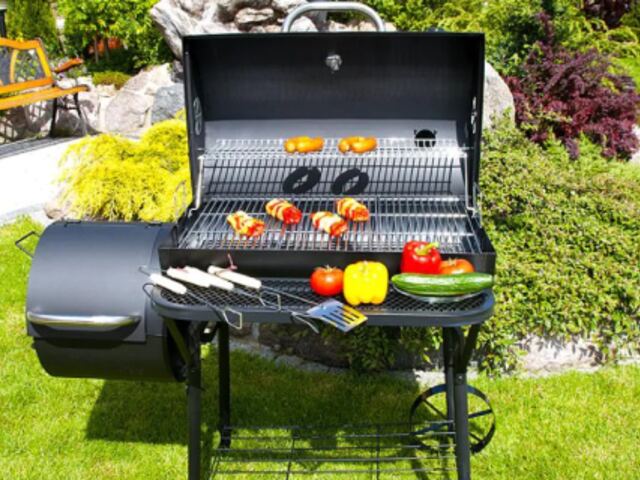 Havenside Barbecue Assembly project example in an exterior and curb