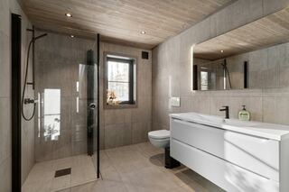 Drain Configurations option for Wetroom Installation
